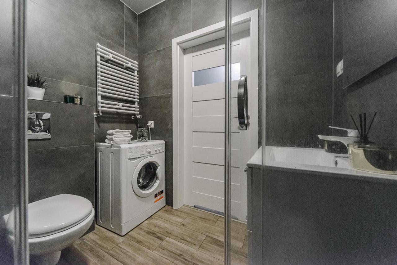 Lumina Luxury Apart On Wroblewskiego Street Łódź Esterno foto